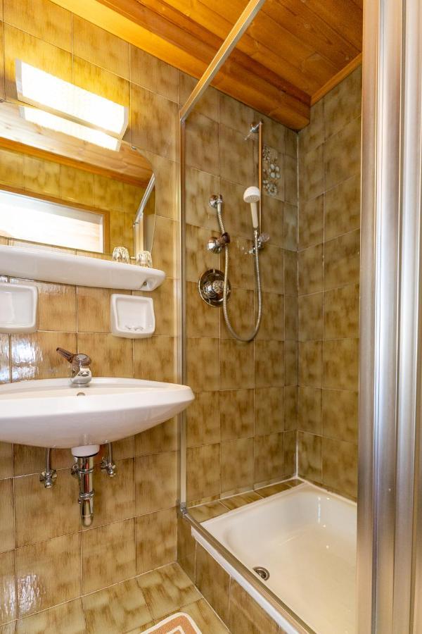 Chalet Funtanacia La Villa  Extérieur photo